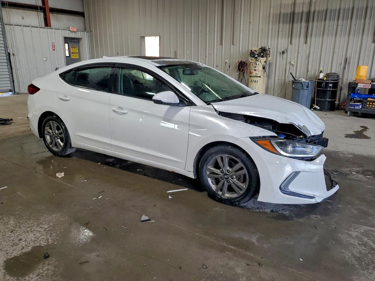 2017 HYUNDAI ELANTRA SE photo 4