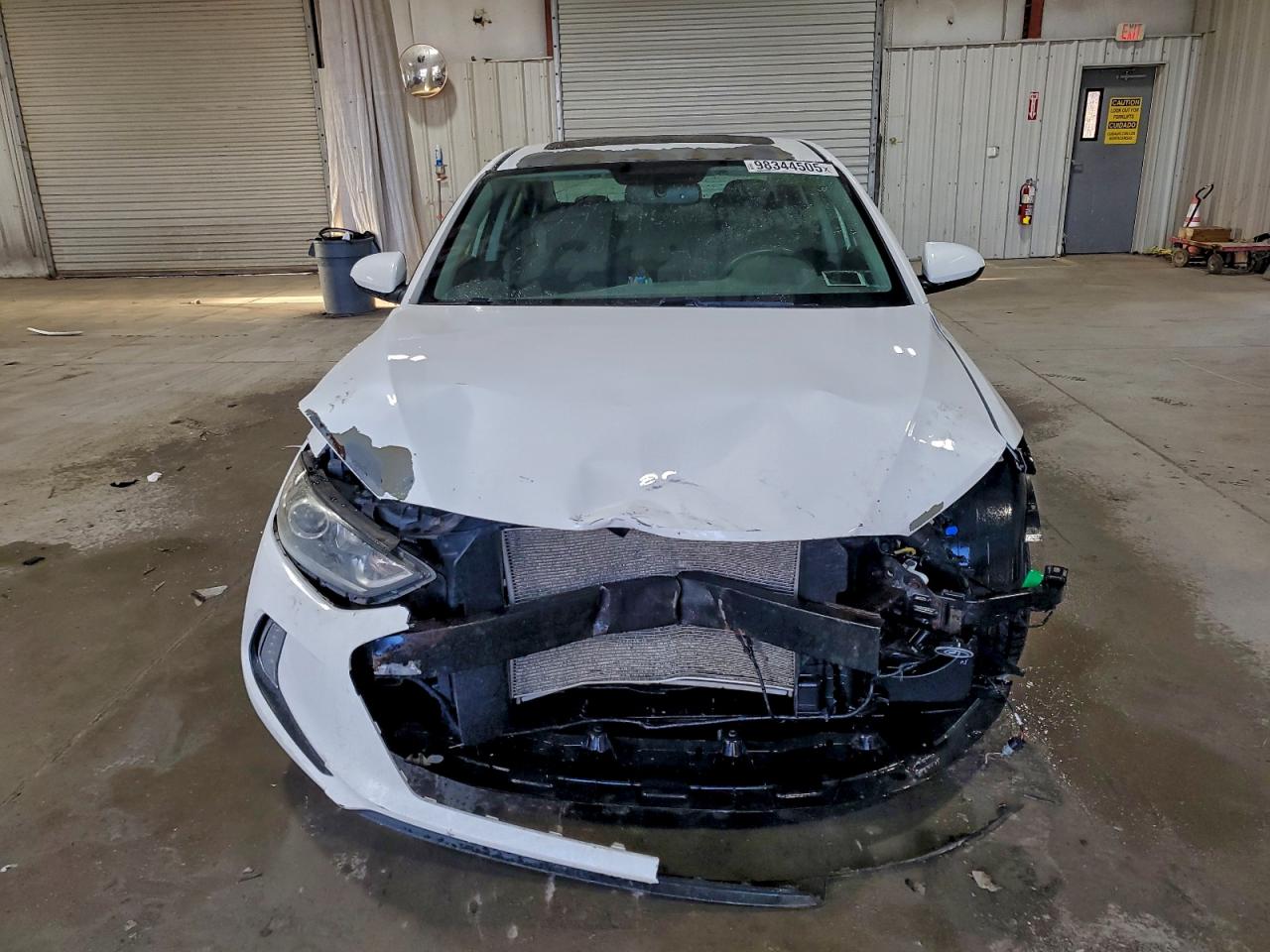 2017 HYUNDAI ELANTRA SE photo 5