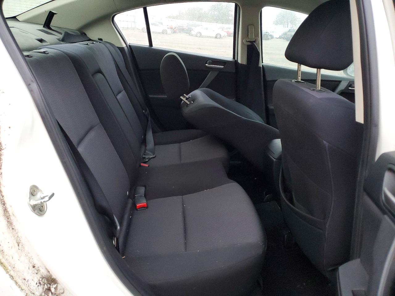 2010 MAZDA 3 I photo 10