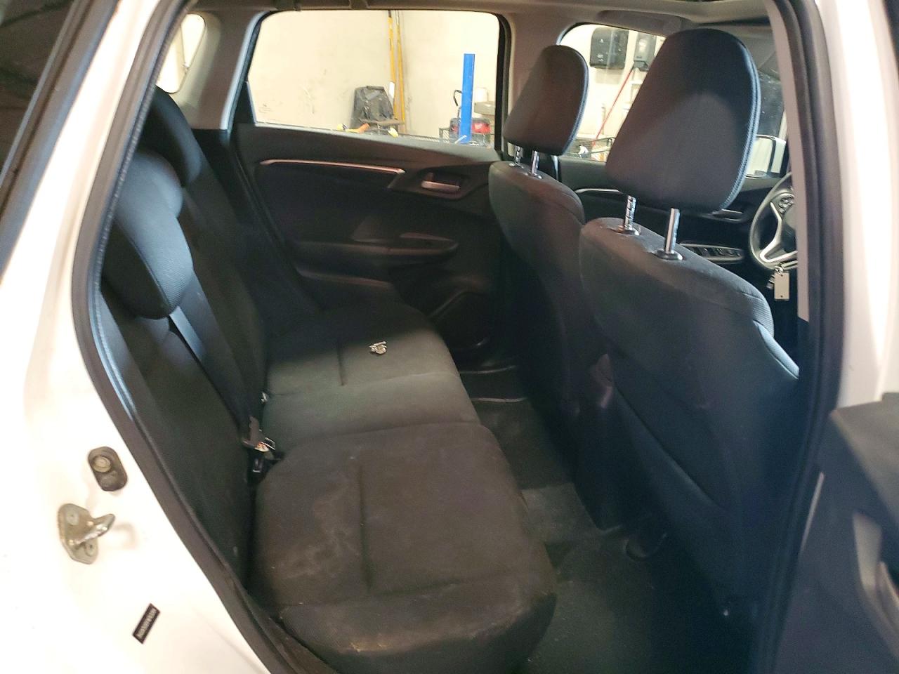 2015 HONDA FIT EX photo 10