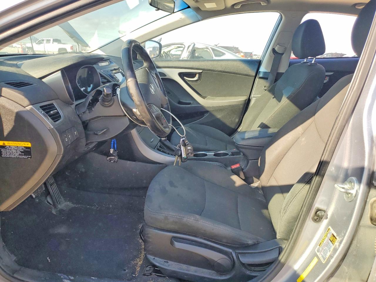 2015 HYUNDAI ELANTRA SE photo 7