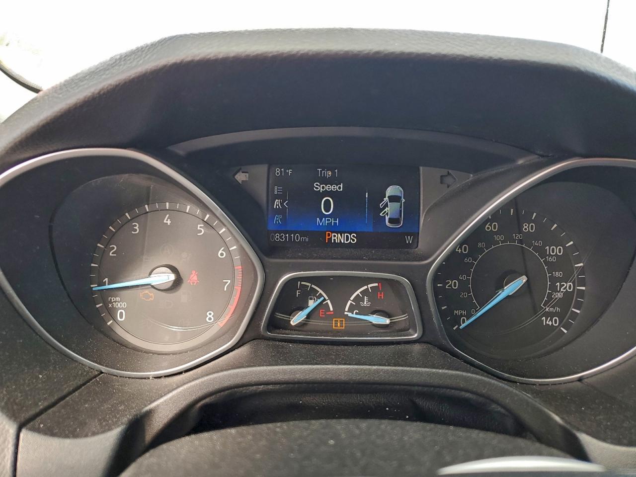 2017 FORD FOCUS SE photo 9