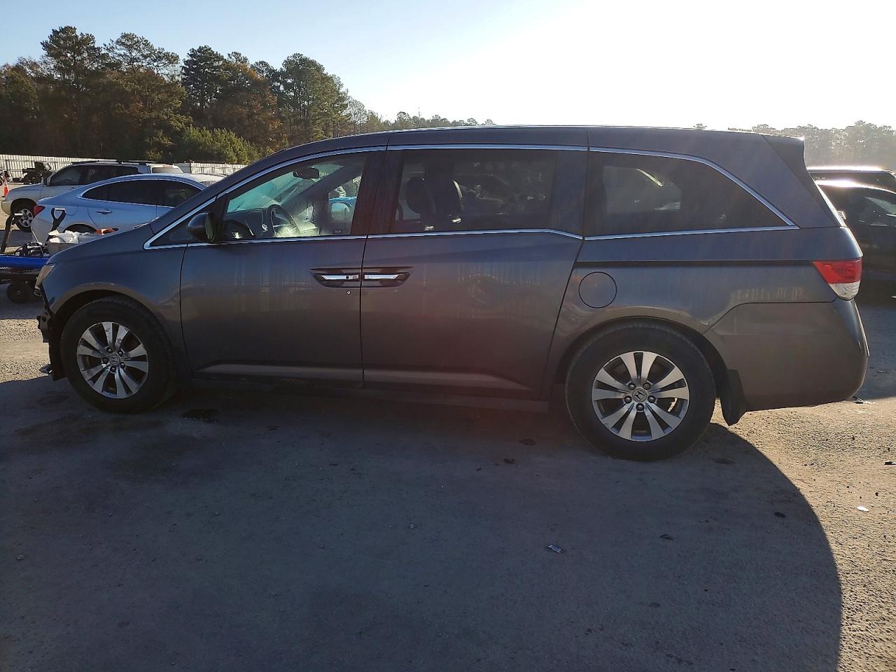 2014 HONDA ODYSSEY EXL photo 2