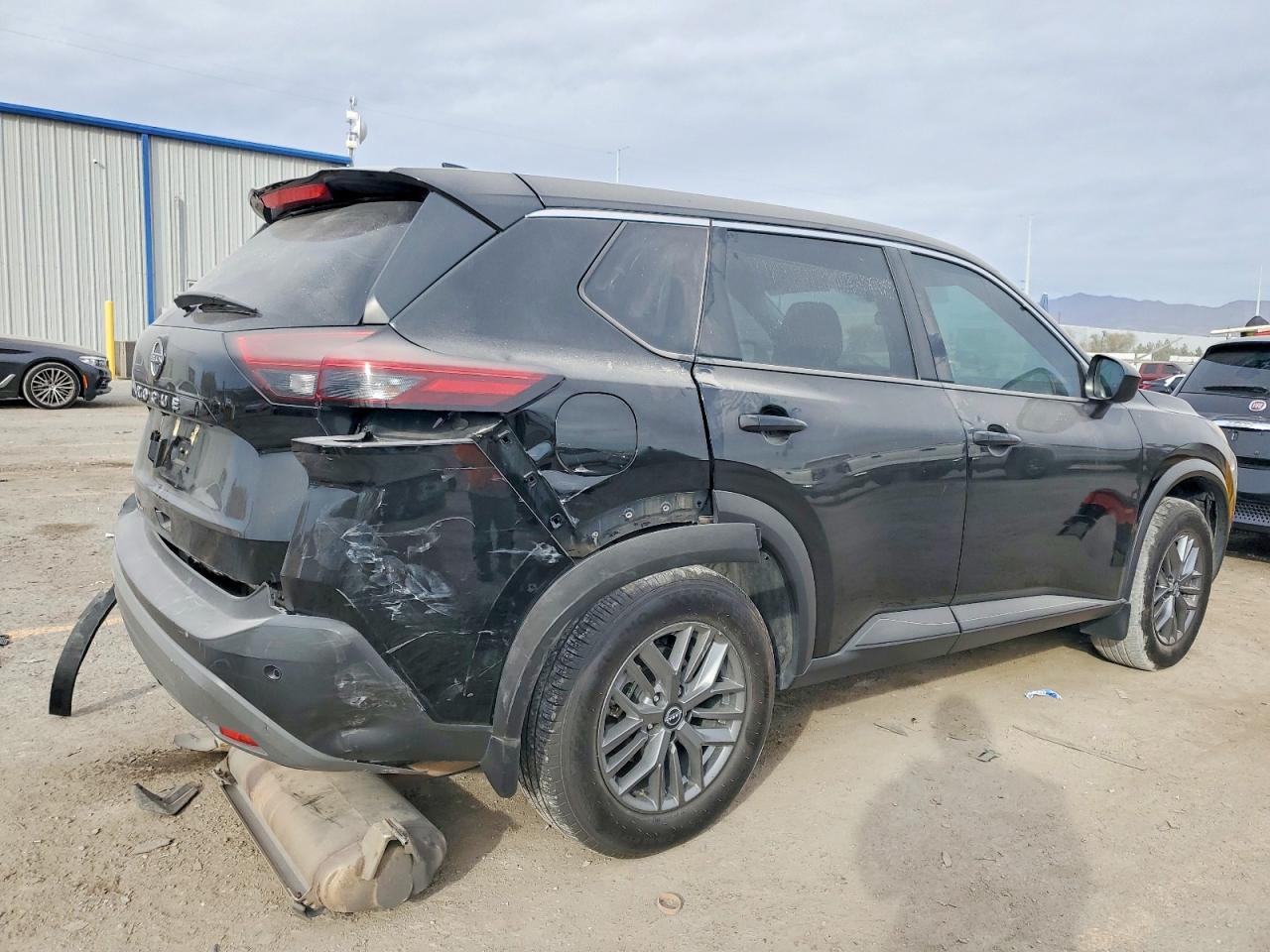2023 NISSAN ROGUE S photo 3