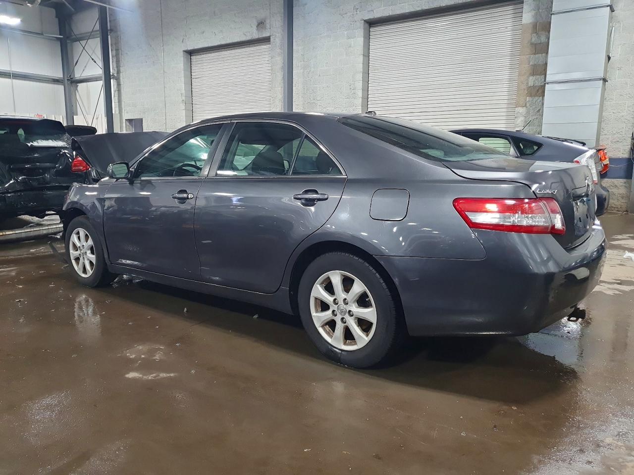 2010 TOYOTA CAMRY BASE photo 2