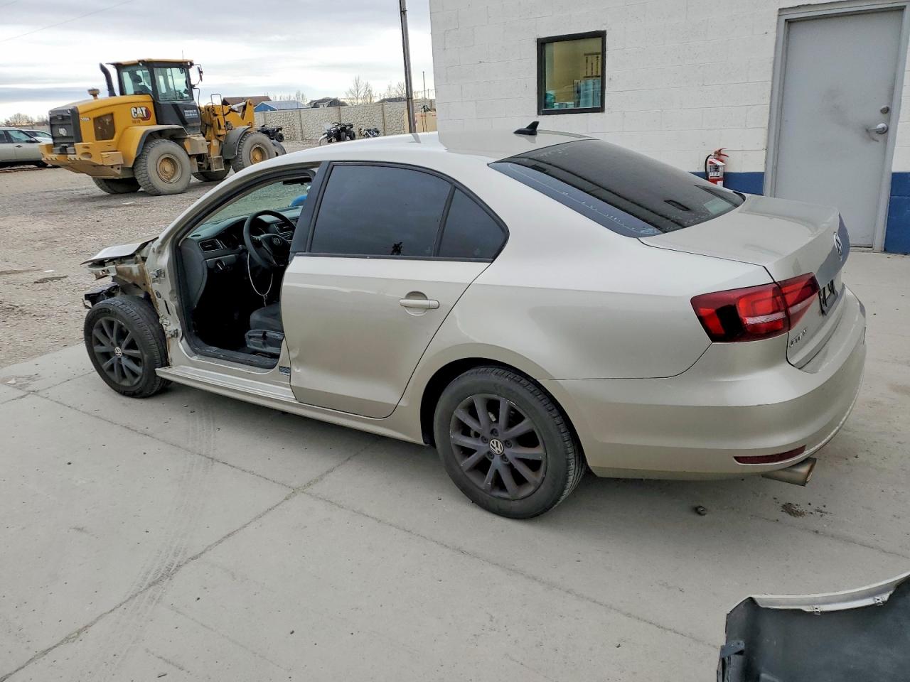 2016 VOLKSWAGEN JETTA SE photo 2