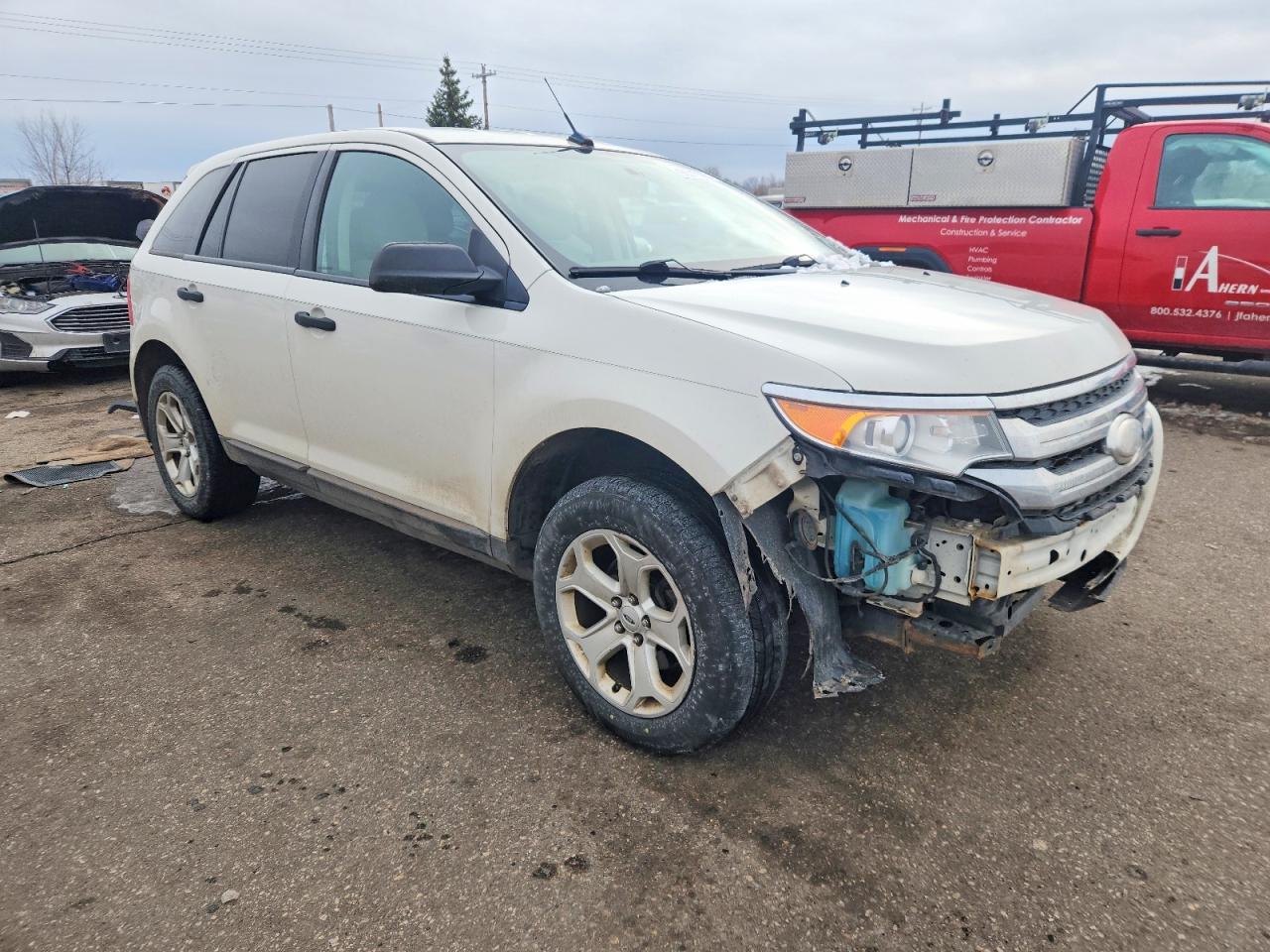 2013 FORD EDGE SE photo 4