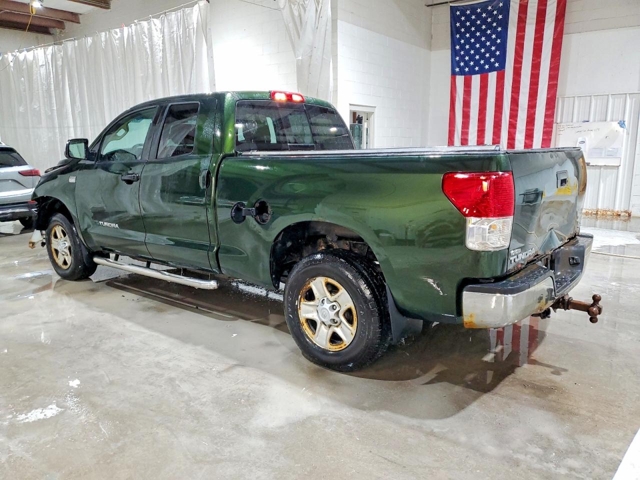 2010 TOYOTA TUNDRA DOUBLE CAB SR5 photo 2