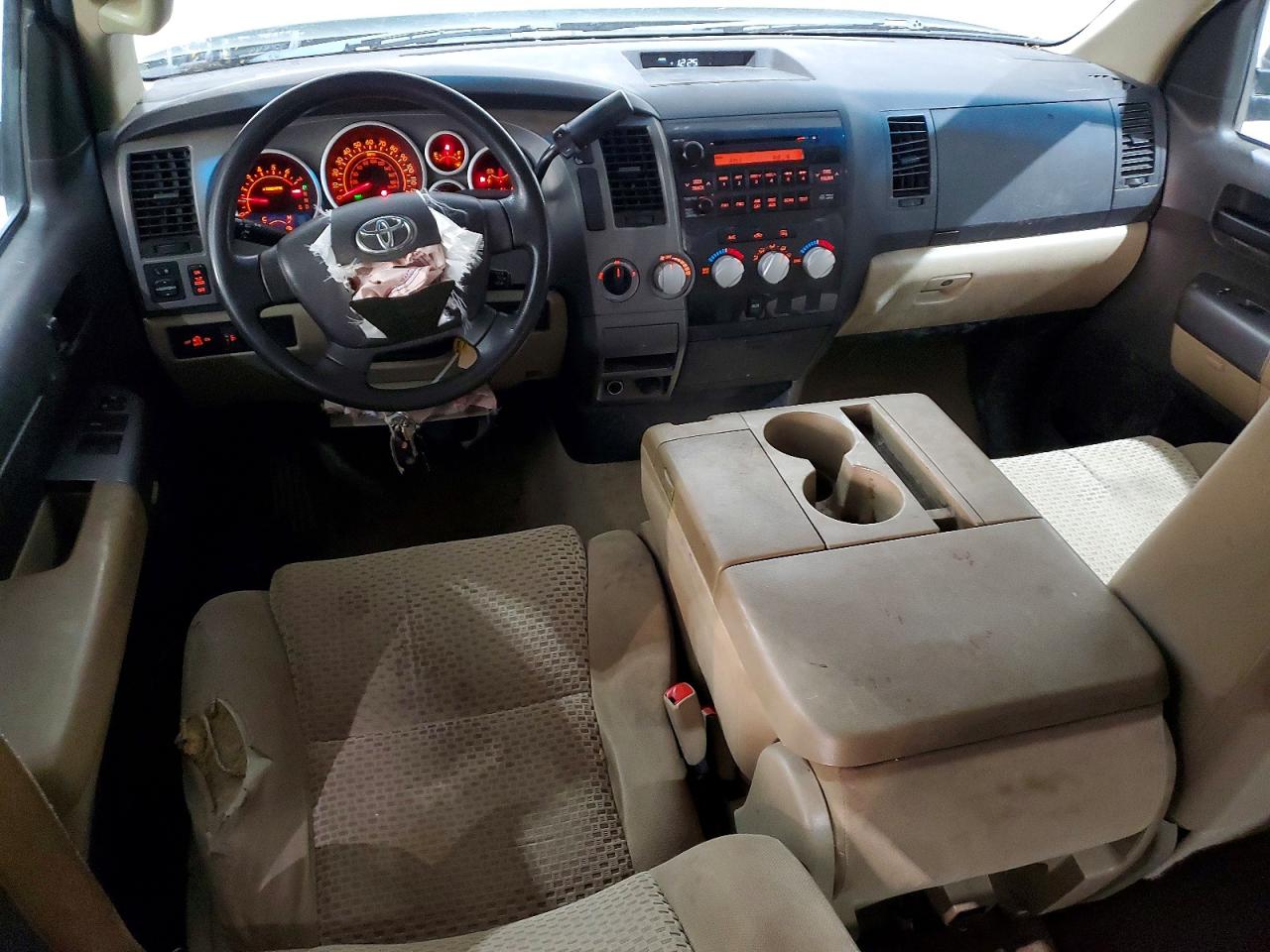 2010 TOYOTA TUNDRA DOUBLE CAB SR5 photo 8