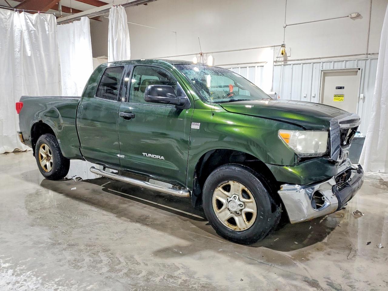2010 TOYOTA TUNDRA DOUBLE CAB SR5 photo 4