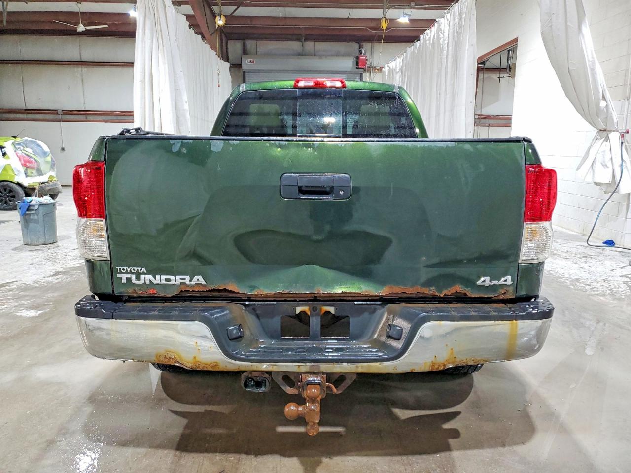 2010 TOYOTA TUNDRA DOUBLE CAB SR5 photo 6