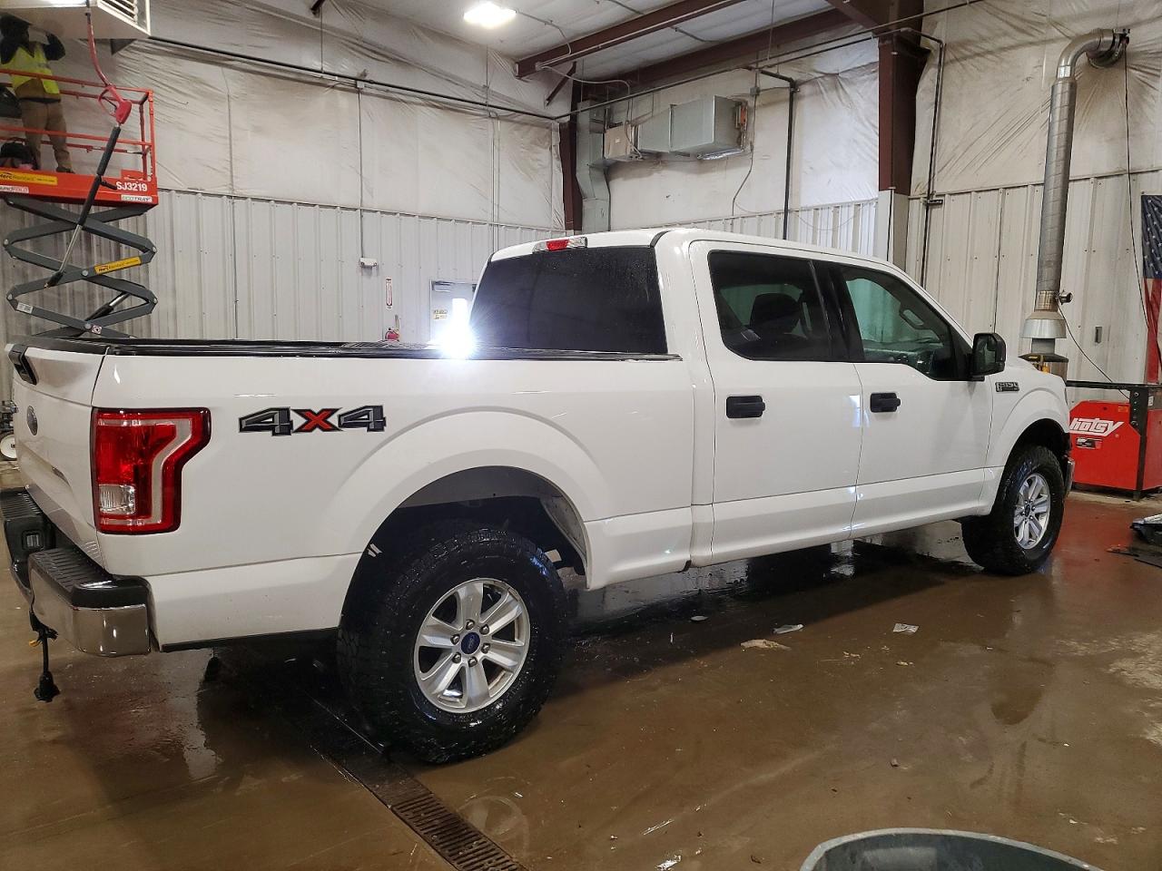 2017 FORD F150 SUPERCREW photo 3