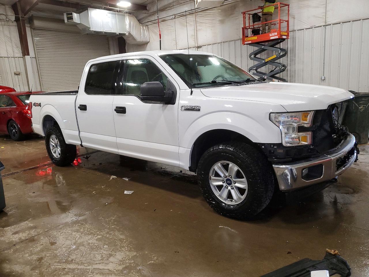 2017 FORD F150 SUPERCREW photo 4