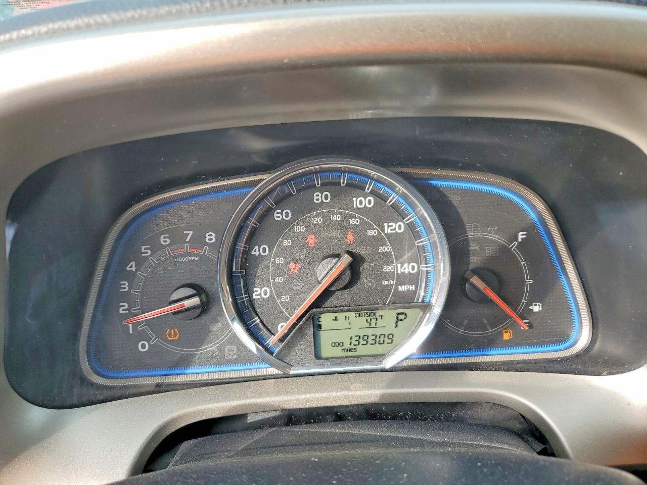 2015 TOYOTA RAV4 LIMITED photo 17