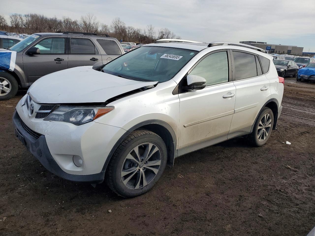 2015 TOYOTA RAV4
