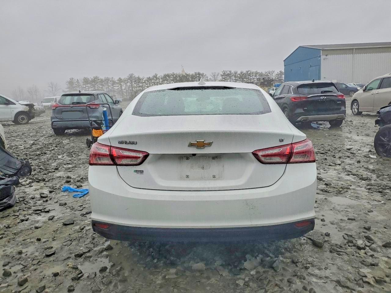 2022 CHEVROLET MALIBU LT photo 6