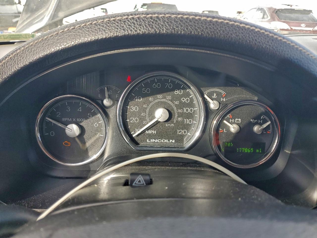 2007 LINCOLN MARK LT photo 9