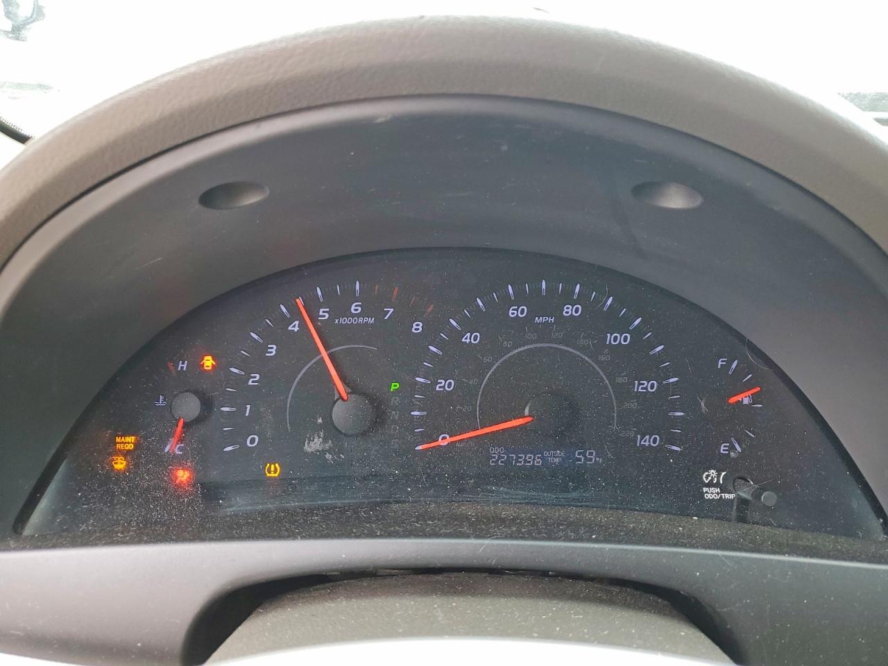 2011 TOYOTA CAMRY BASE photo 9
