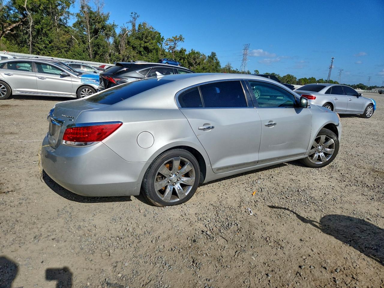 2010 BUICK LACROSSE CXL photo 3