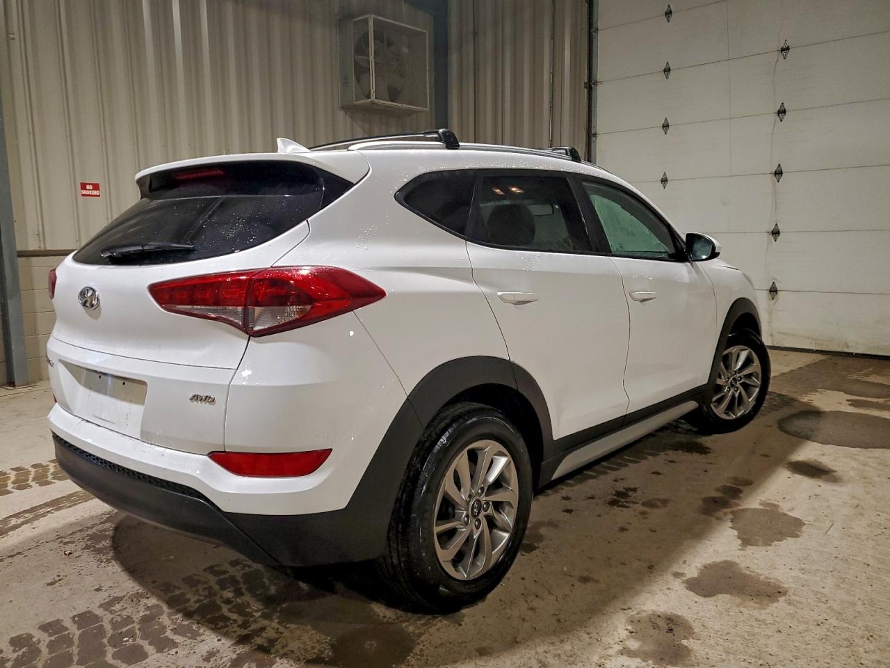 2018 HYUNDAI TUCSON SEL photo 3
