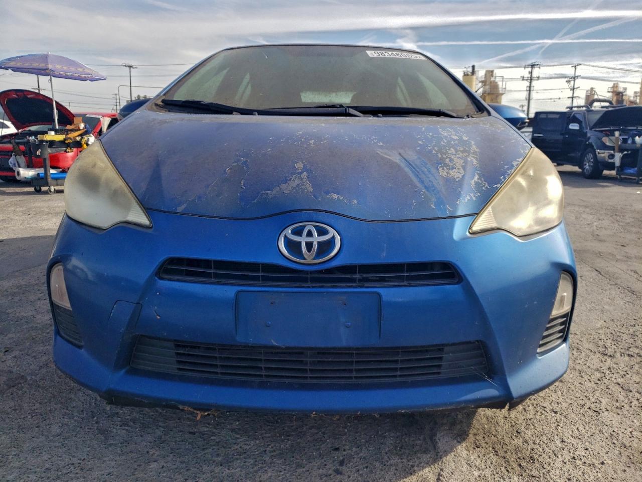2013 TOYOTA PRIUS C photo 5