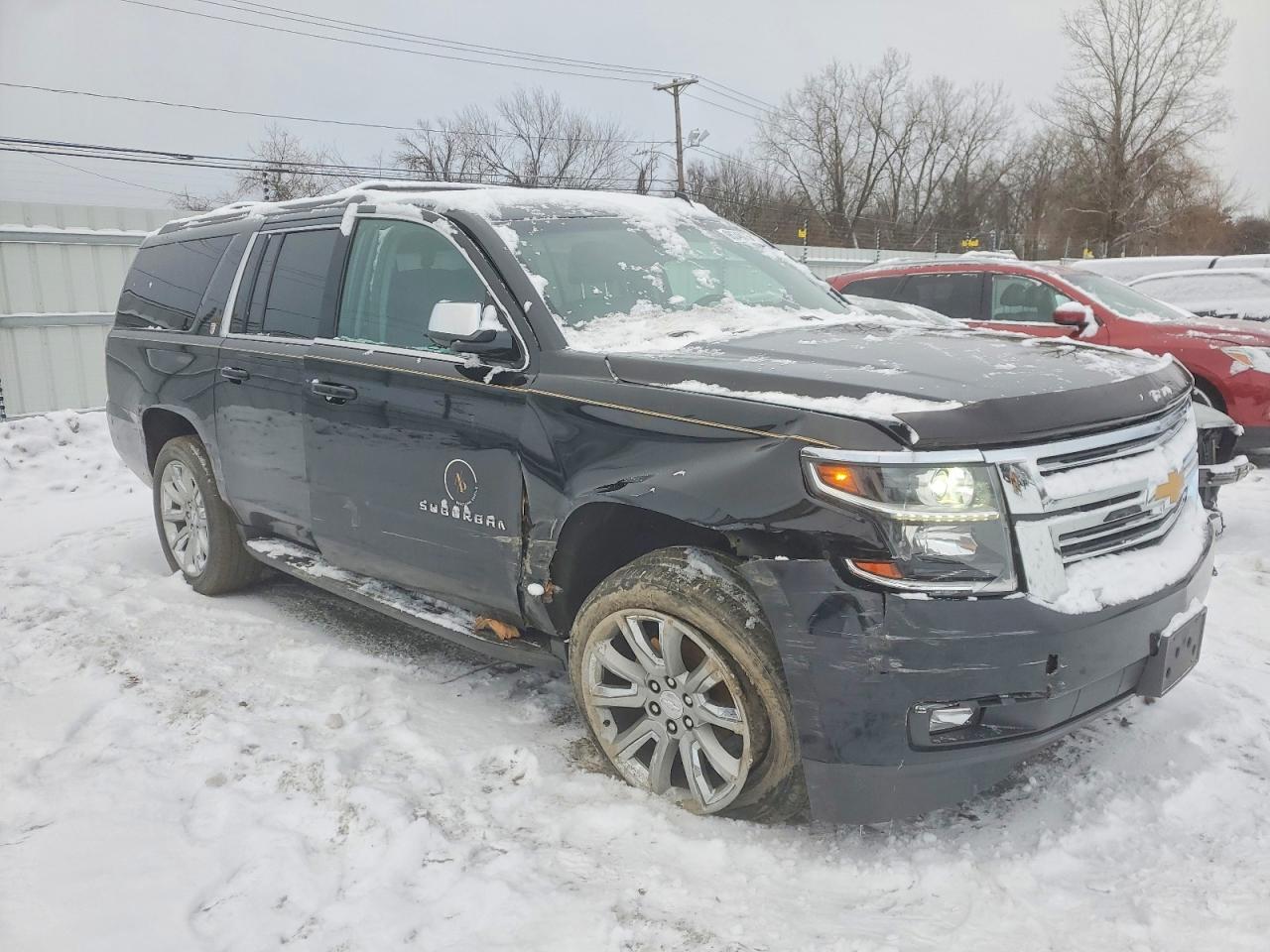 2018 CHEVROLET SUBURBAN K1500 LT photo 4