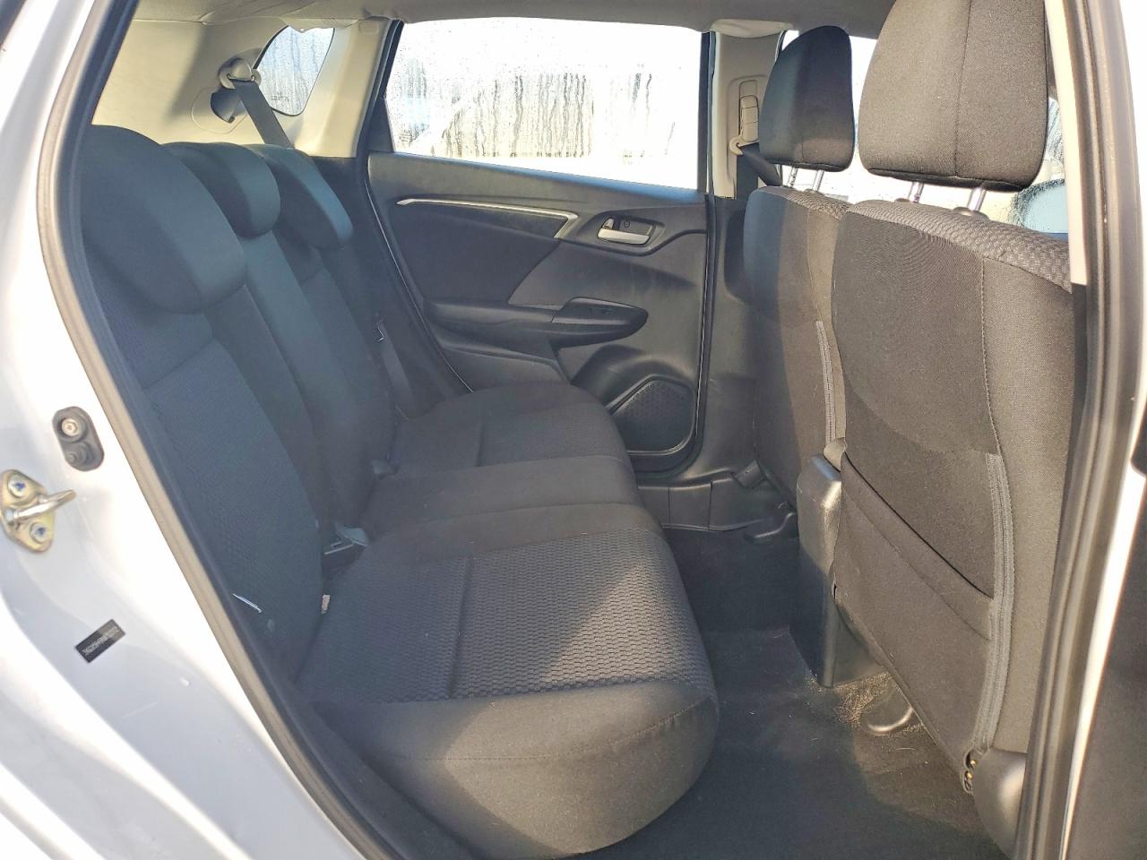 2019 HONDA FIT LX photo 10