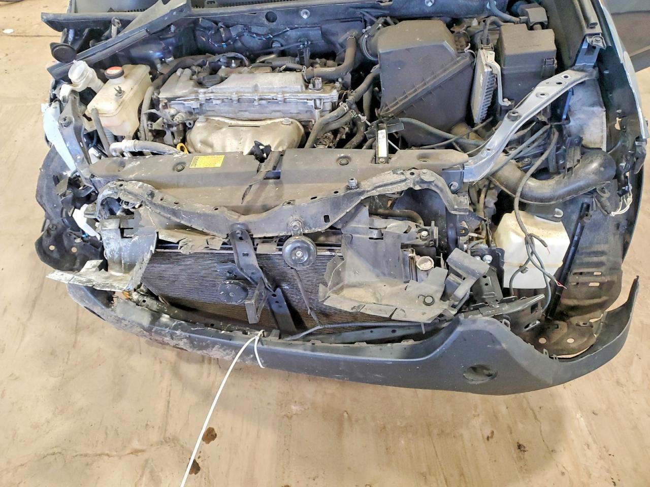 2014 TOYOTA RAV4 LE photo 12
