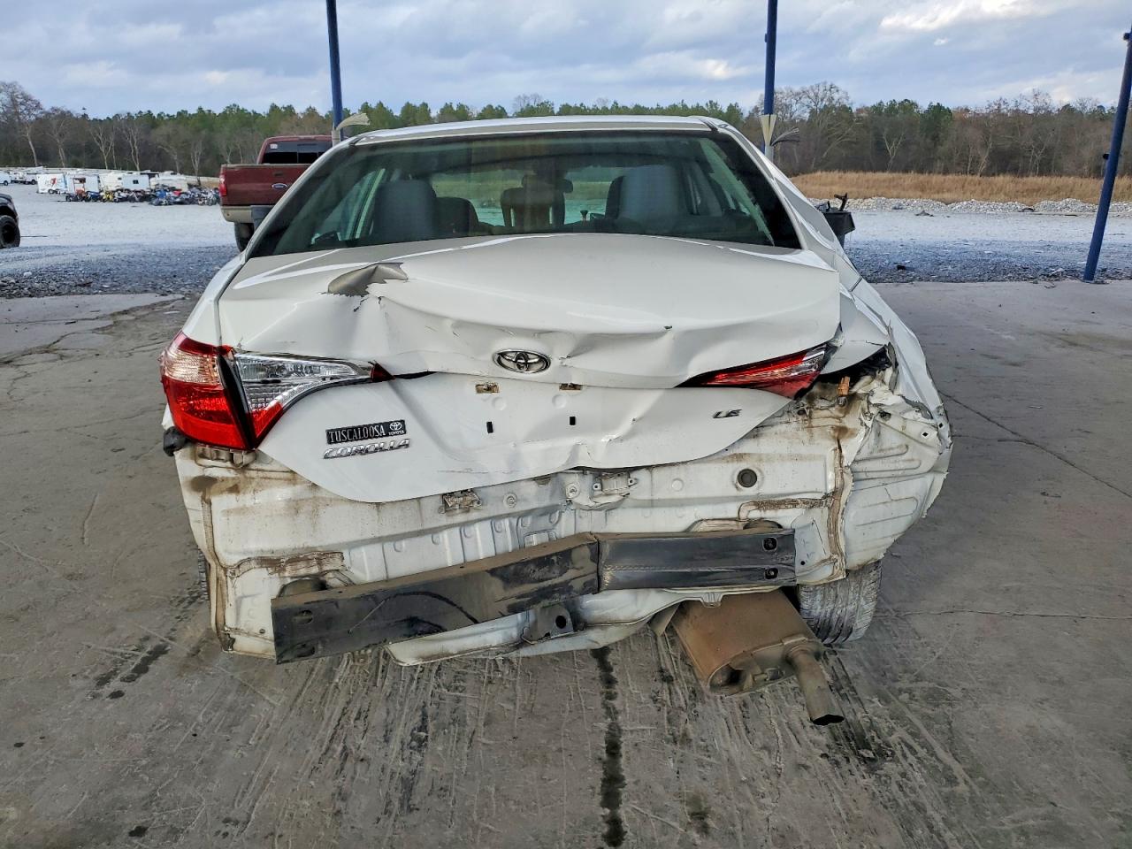 2017 TOYOTA COROLLA L photo 6