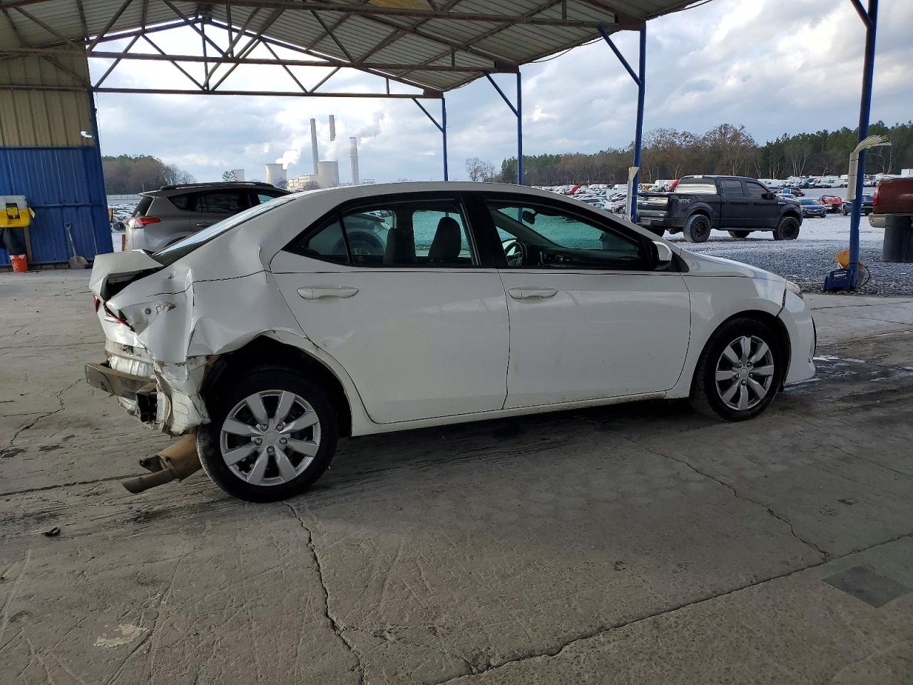 2017 TOYOTA COROLLA L photo 3