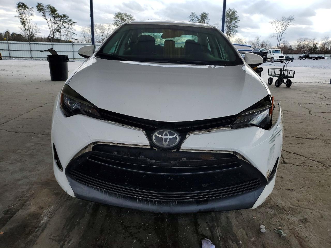 2017 TOYOTA COROLLA L photo 5