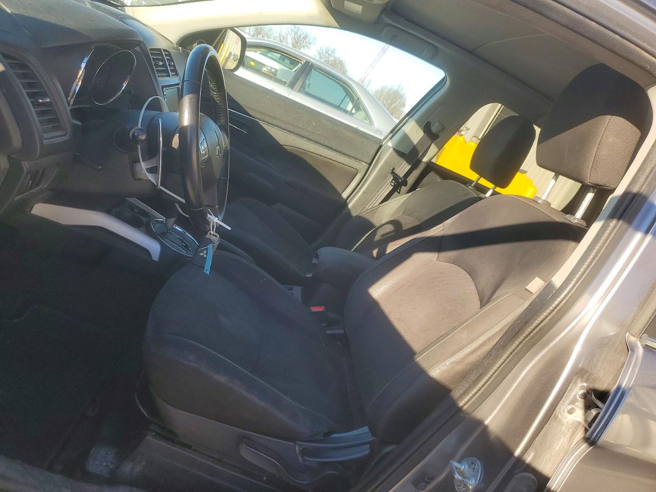 2013 MITSUBISHI OUTLANDER SPORT SE photo 7
