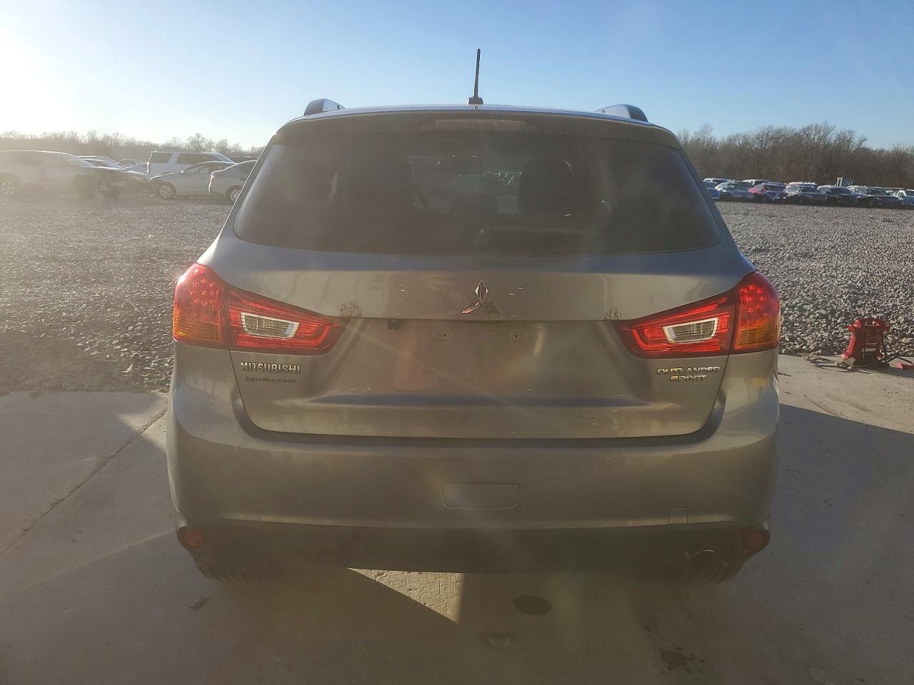 2013 MITSUBISHI OUTLANDER SPORT SE photo 6