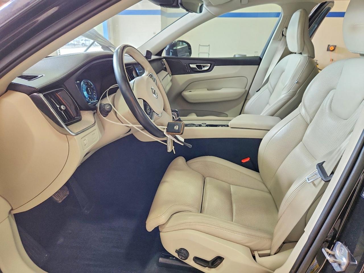 2019 VOLVO XC60 T5 INSCRIPTION photo 7