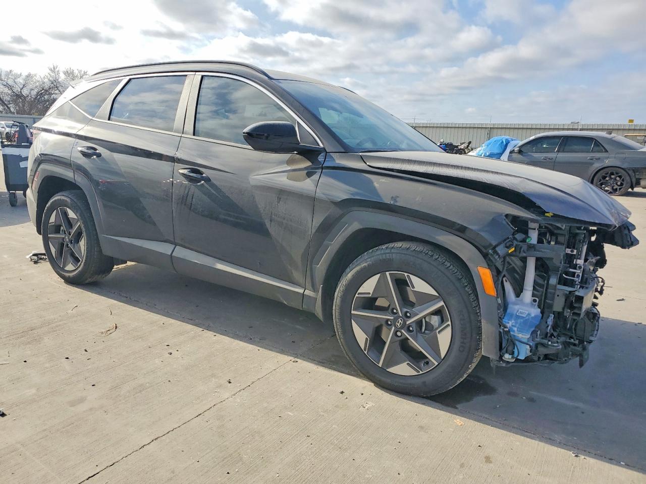 2025 HYUNDAI TUCSON SEL photo 4