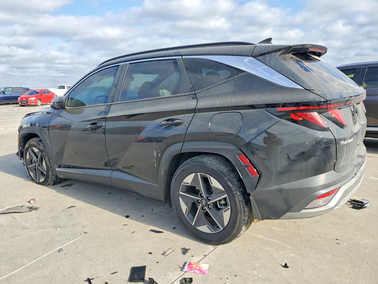 2025 HYUNDAI TUCSON SEL photo 2