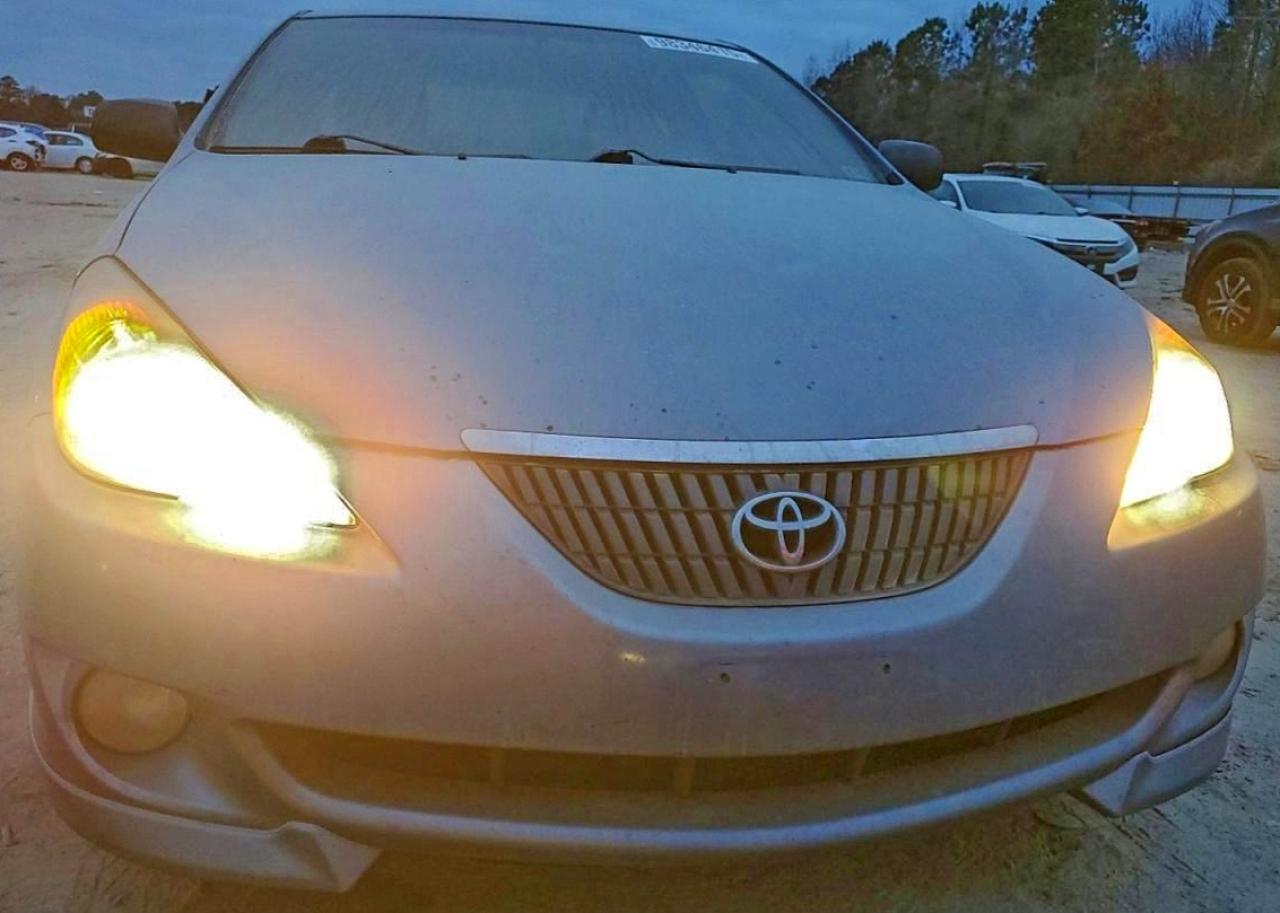 2005 TOYOTA CAMRY SOLARA SE photo 5