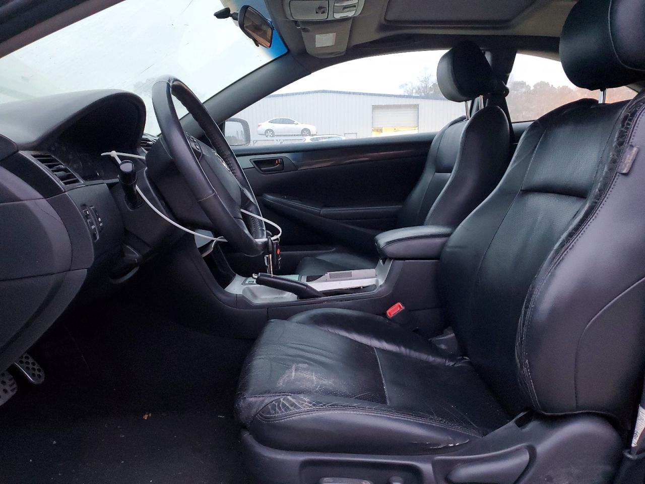 2005 TOYOTA CAMRY SOLARA SE photo 7