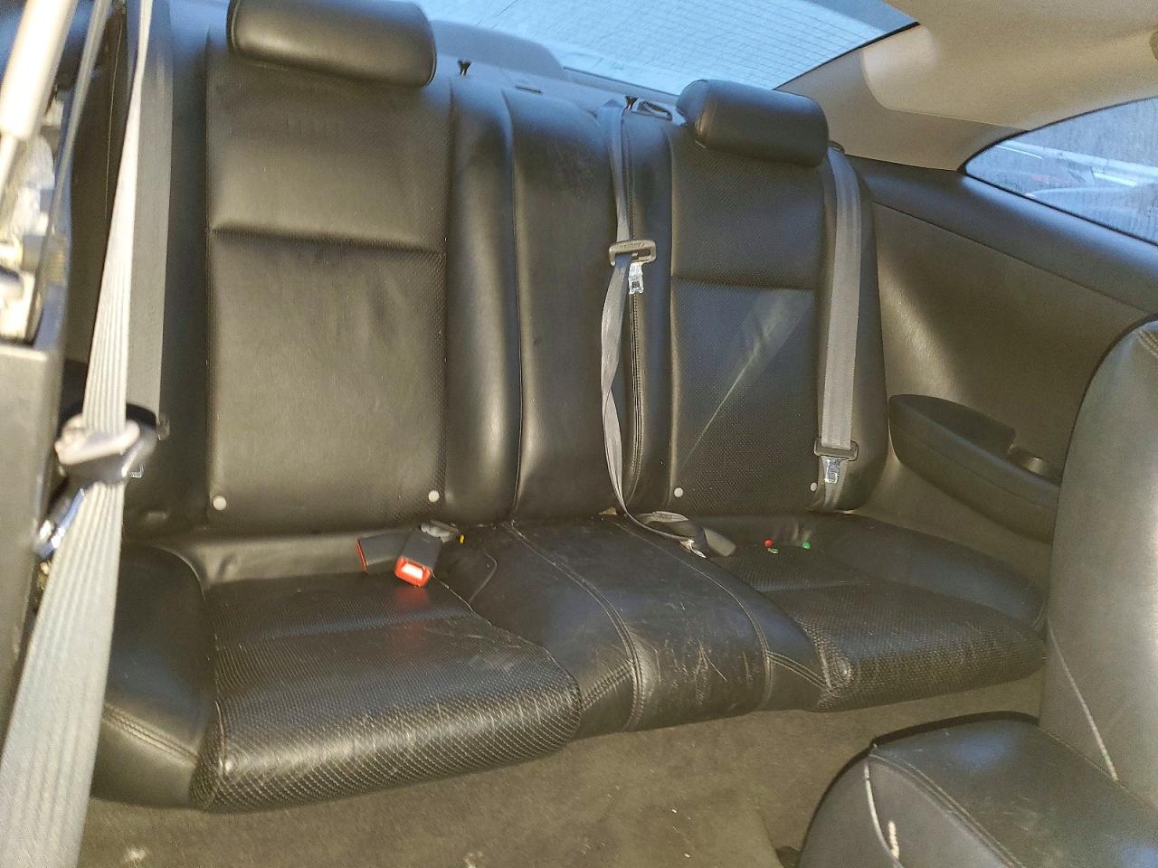 2005 TOYOTA CAMRY SOLARA SE photo 10