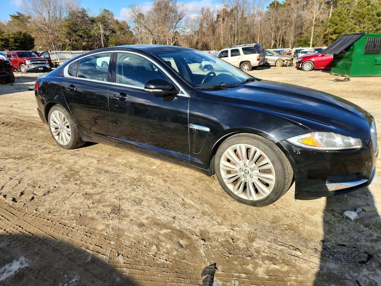 2012 JAGUAR XF PORTFOLIO photo 4
