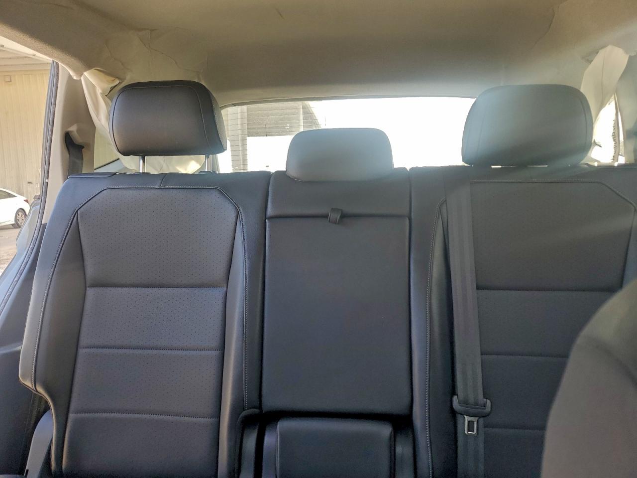 2020 VOLKSWAGEN TIGUAN SE photo 10