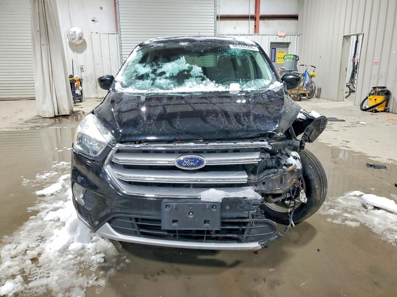 2017 FORD ESCAPE SE photo 5