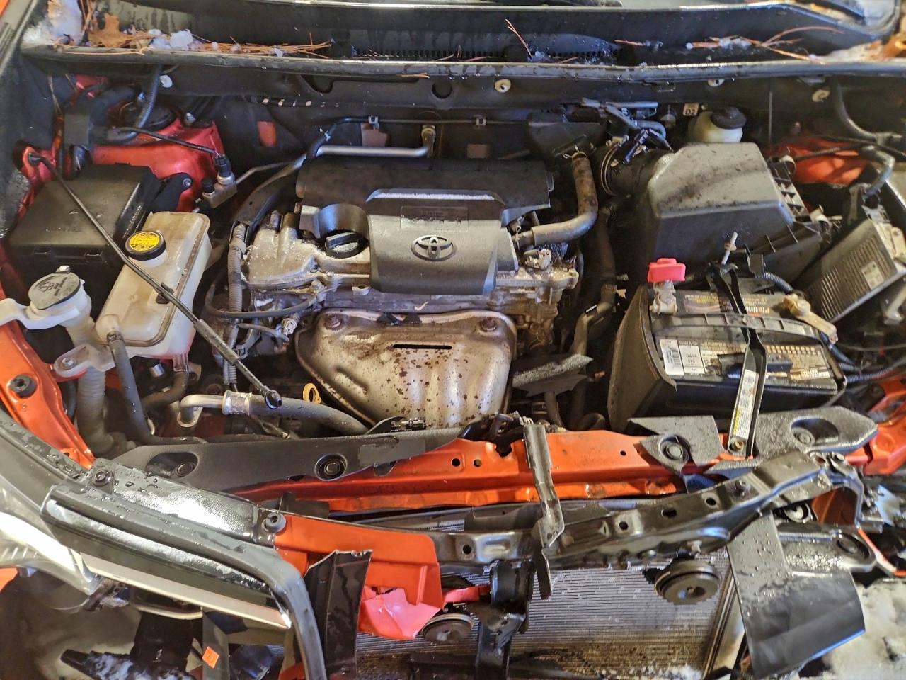 2016 TOYOTA RAV4 XLE photo 12