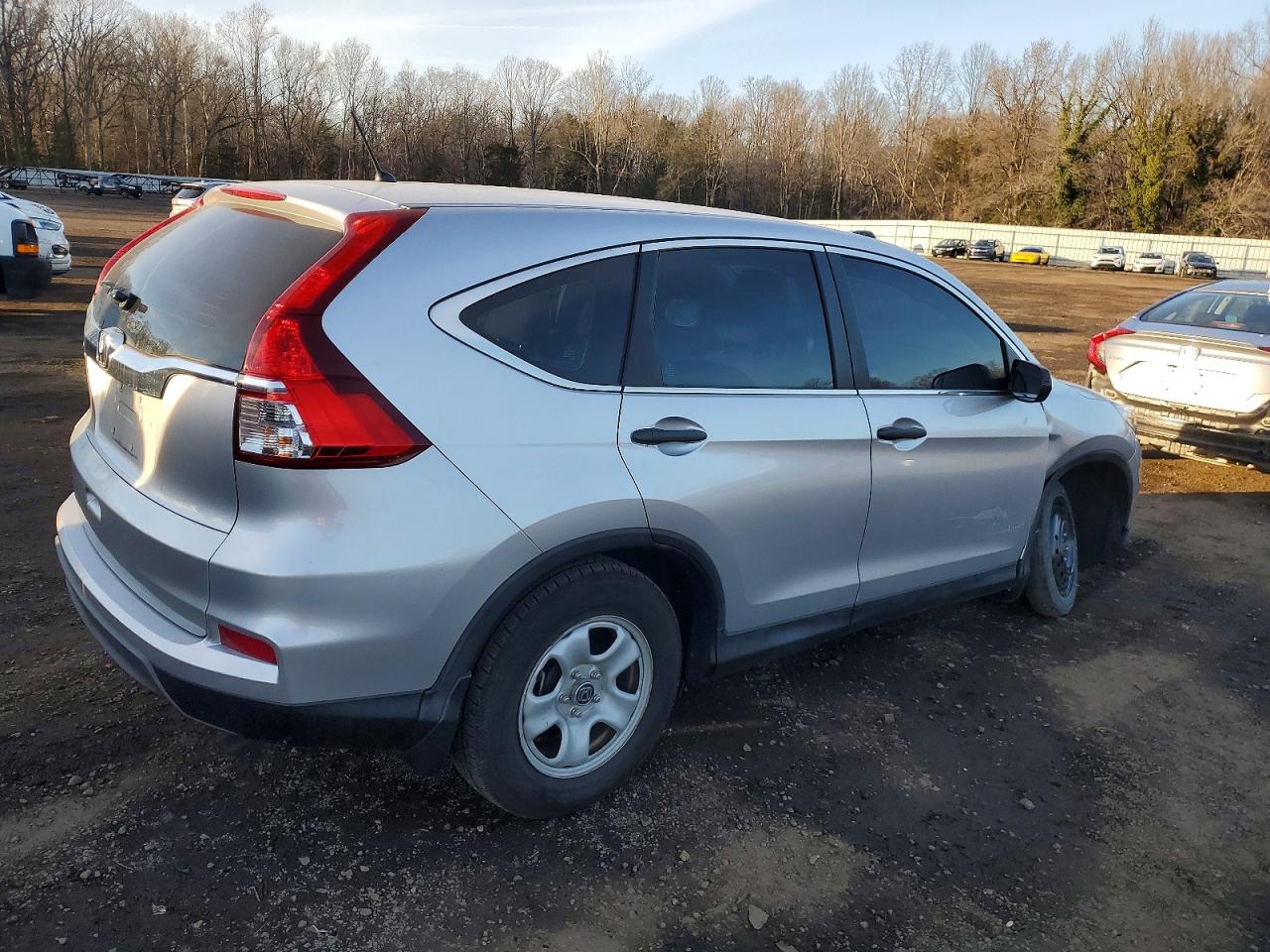 2016 HONDA CR-V LX photo 3