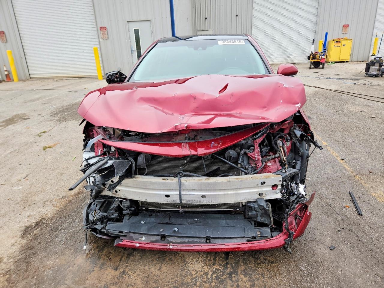 2018 TOYOTA CAMRY L photo 5