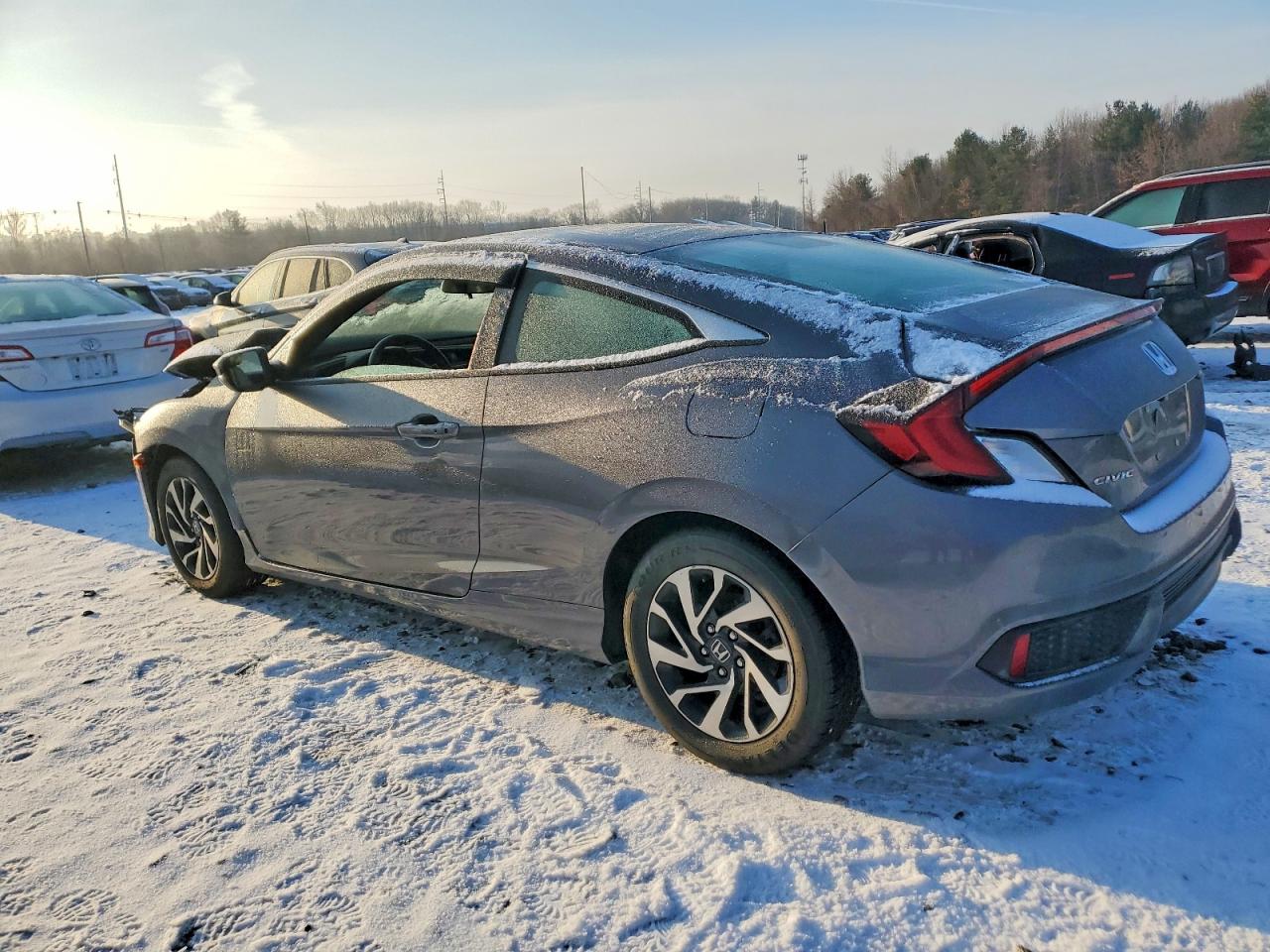 2016 HONDA CIVIC LX photo 2