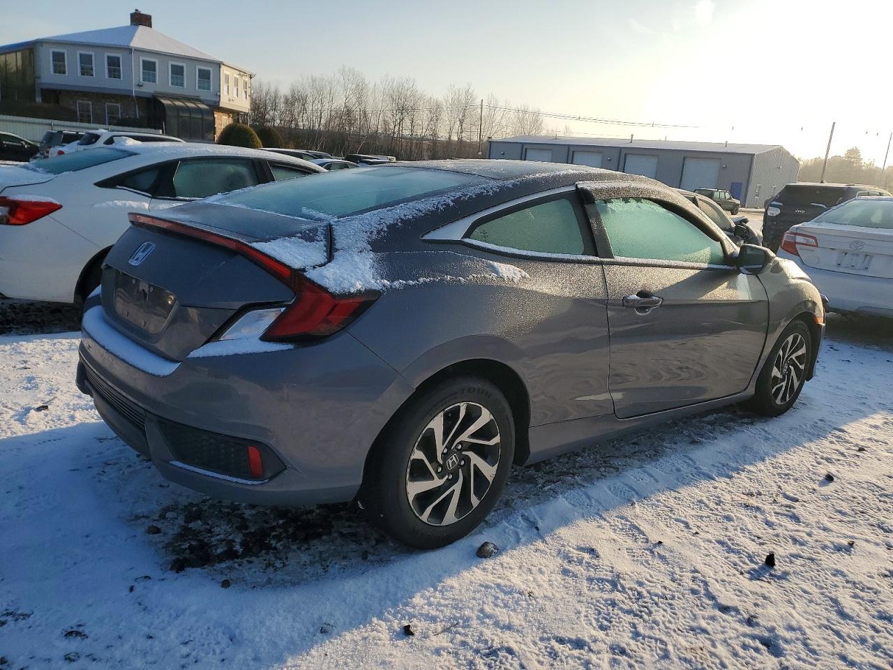 2016 HONDA CIVIC LX photo 3