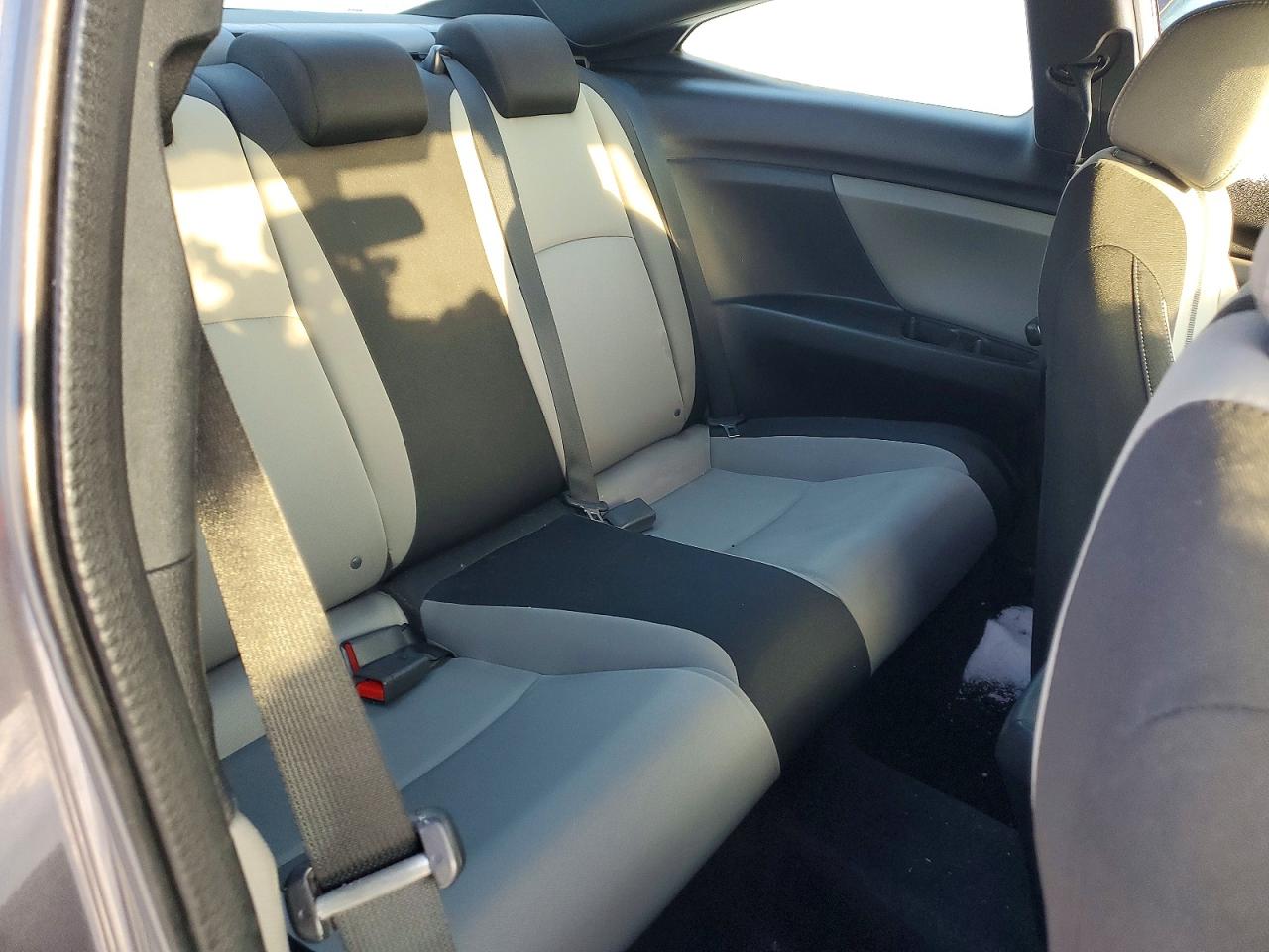2016 HONDA CIVIC LX photo 10