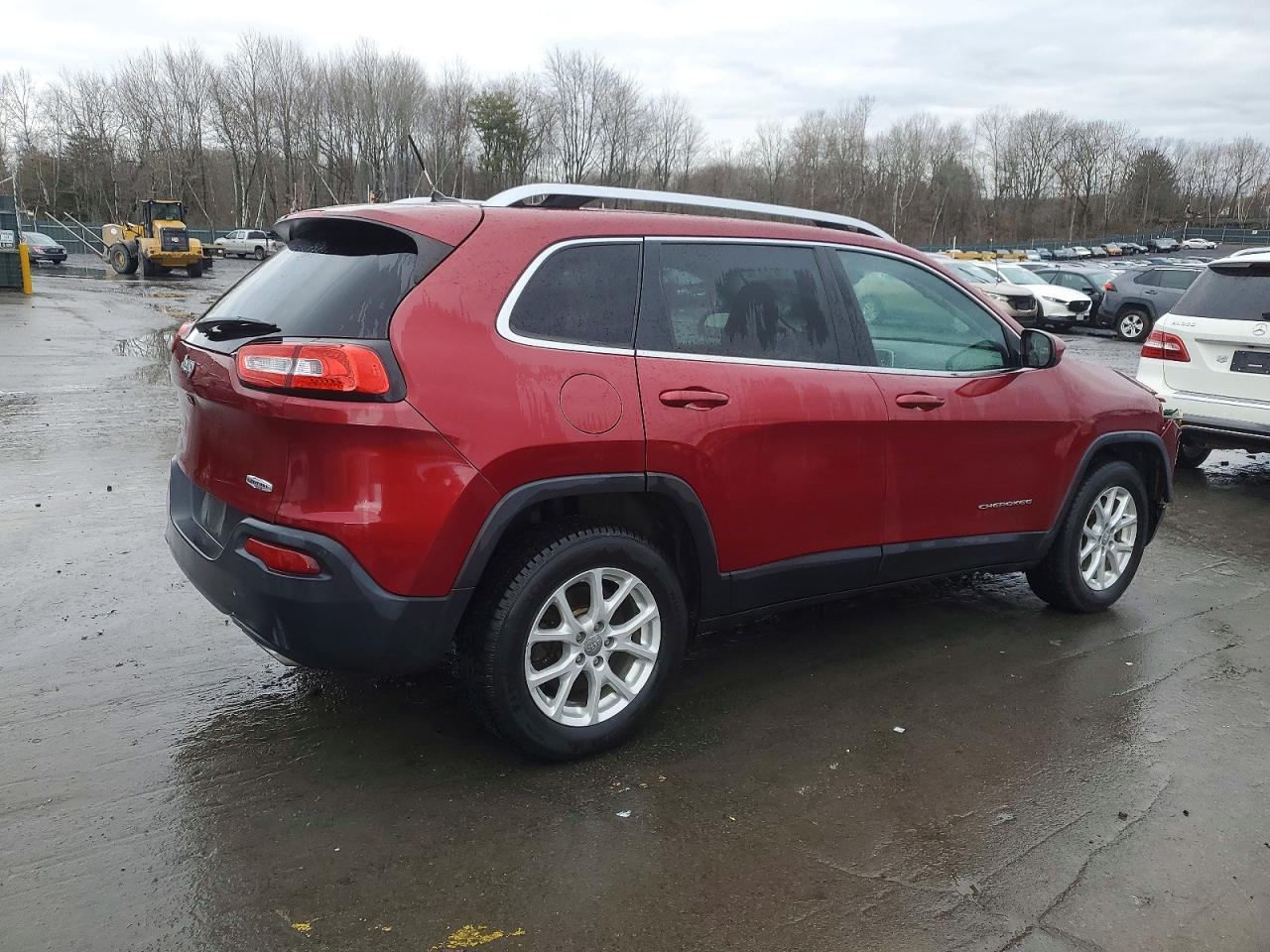 2015 JEEP CHEROKEE LATITUDE photo 3