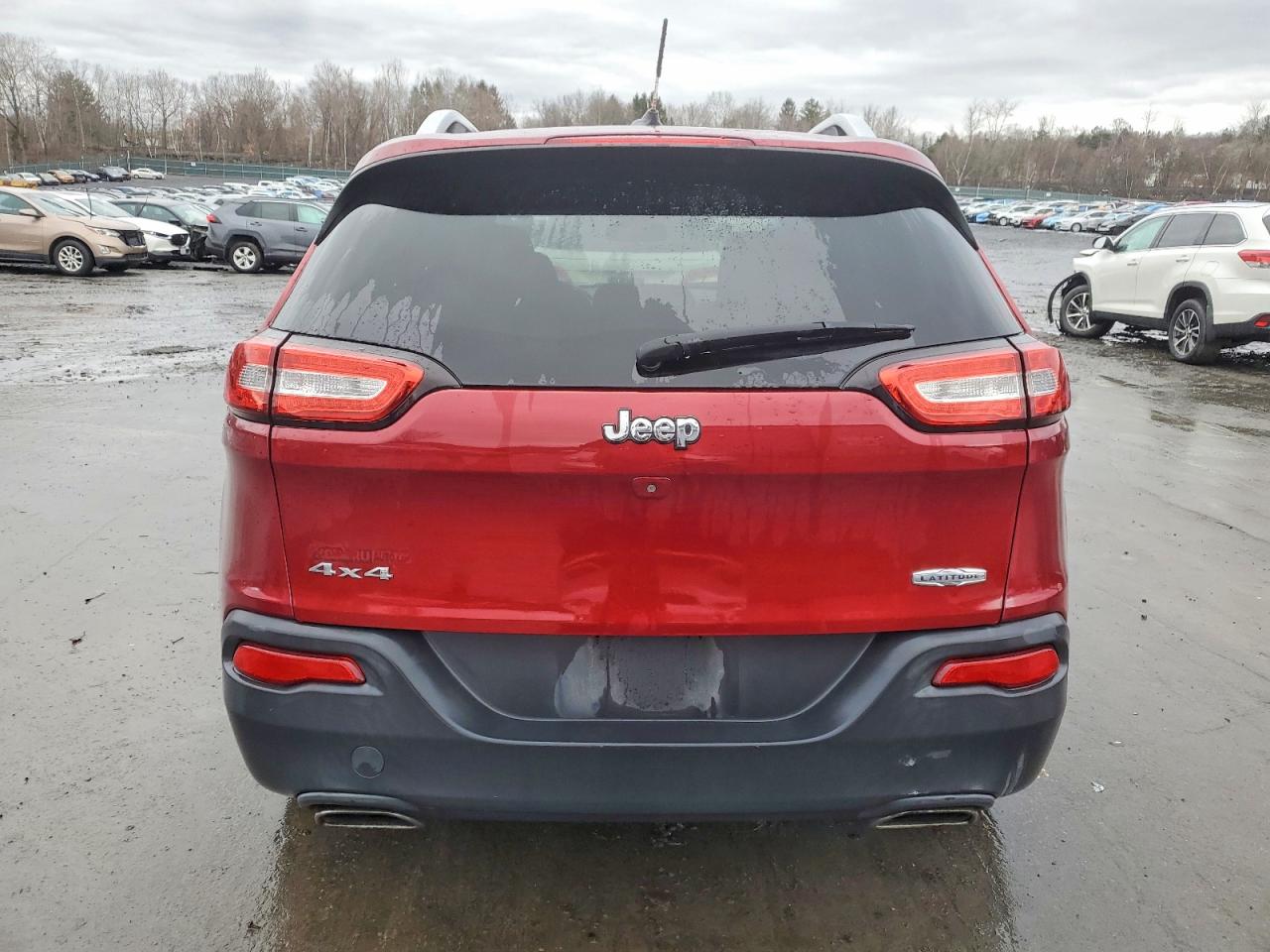 2015 JEEP CHEROKEE LATITUDE photo 6